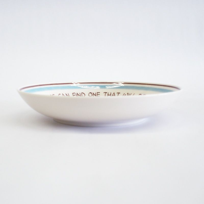 深みがありカレーやパスタなどに合うお皿です