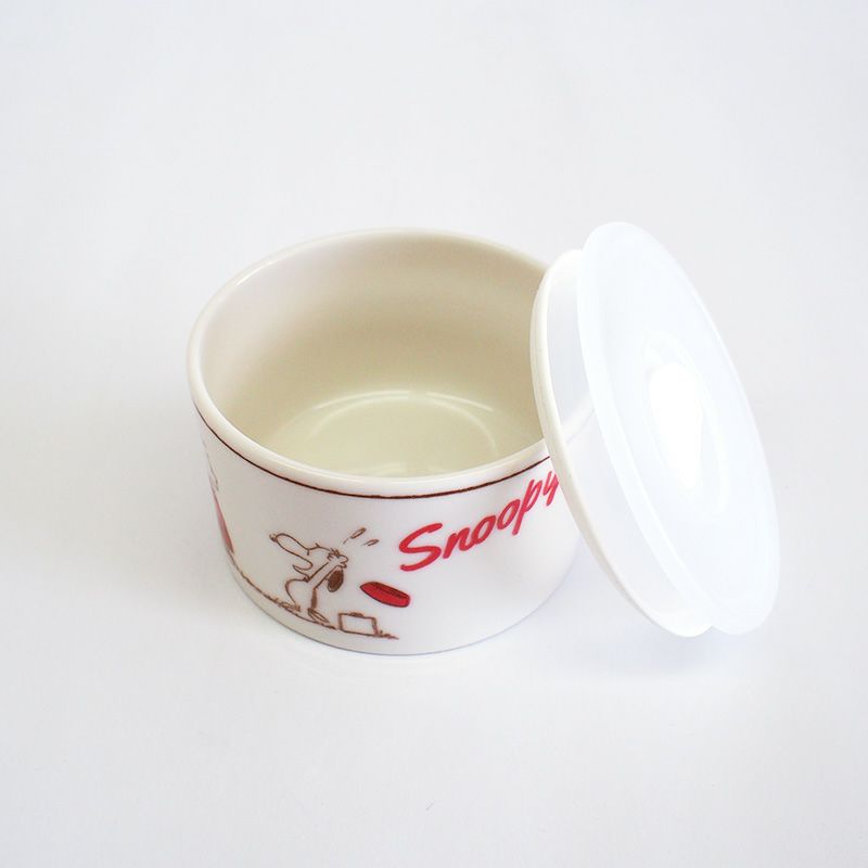 食器、密封保存容器、電子レンジでの加熱調理と３つの用途で使えるテーブルウェアです