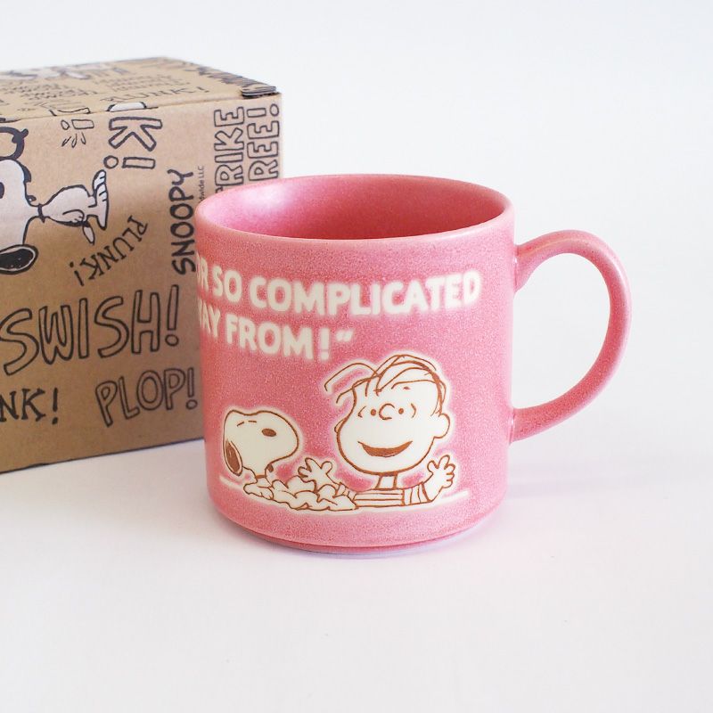 ピンクのスヌーピーマグです
