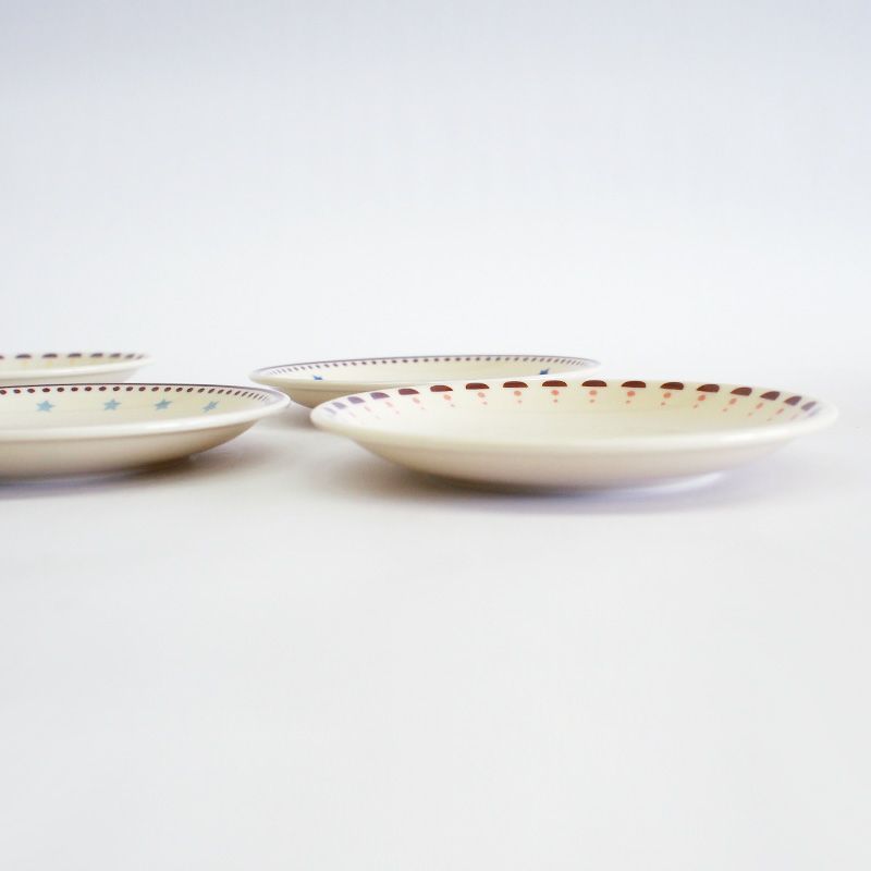 浅めでデザートなどの盛り付けに最適です