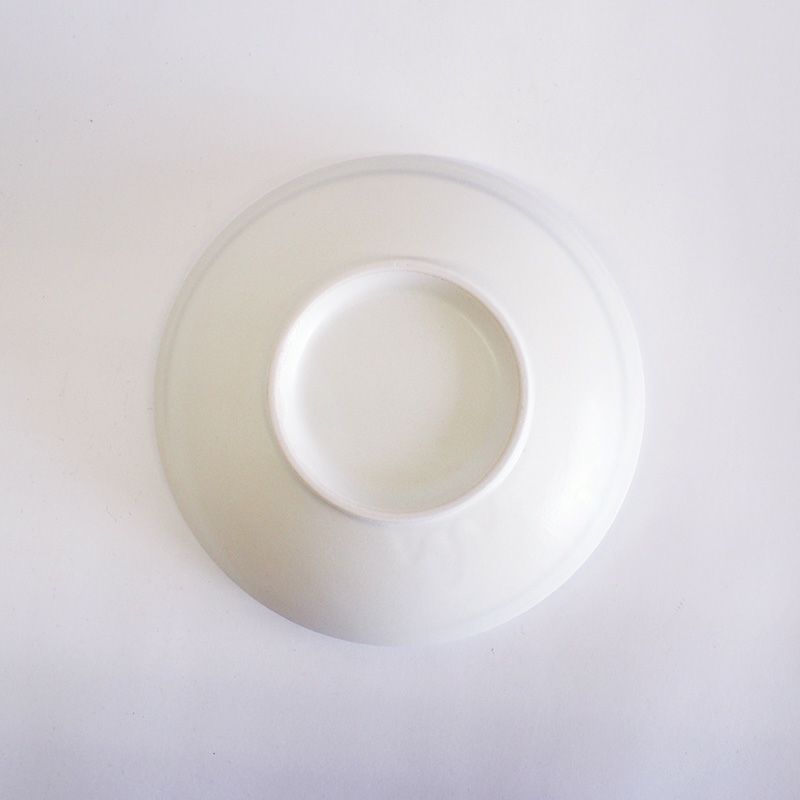 安定感のある形状です