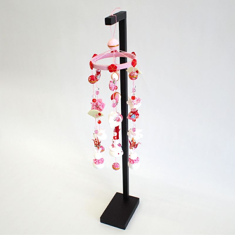 ちりめんつるし飾りうさぎピンク 土台付｜和食器通販｜織部 Online