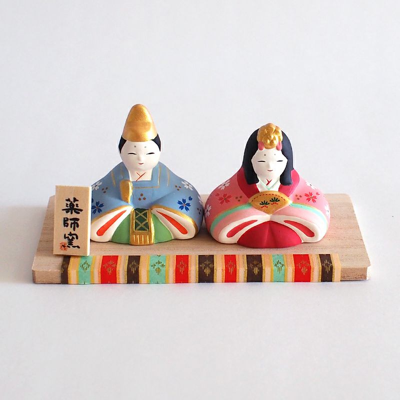 玄関やリビングなどの空いたスペースにぴったりです