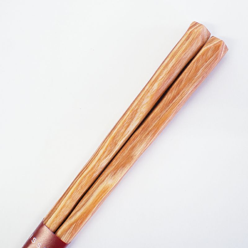 天然木の風合を生かしたナチュラルなお箸です