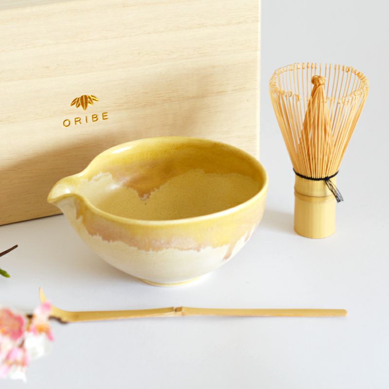 釉流し片口抹茶セット 薄黄｜和食器通販｜織部 Online Store【公式】